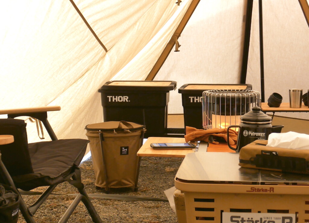 ソロキャンプでもゴミ箱を使おう ゴミ袋が見えてるなんて超ダサいからゴミ問題はゴミ箱やトラッシュバッグで解決 ソロにもおすすめのゴミ箱６選